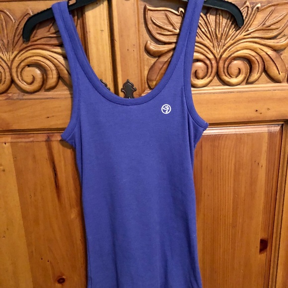 Zumba work out top, never used, too small for me! - Picture 2 of 4
